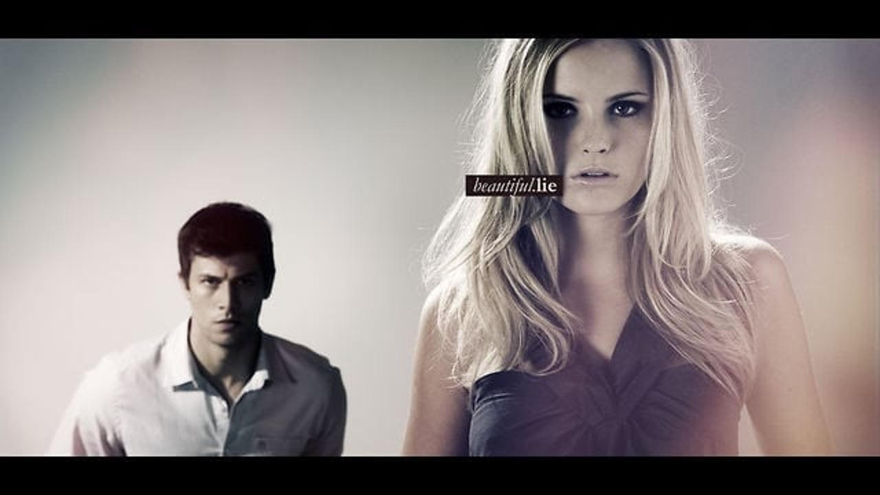 Vignette de « Beautiful Lie  »