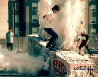 Slow-Motion, Skateboard, Lakai et Spike Jonze = Explosif !