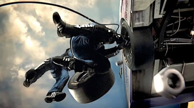 Un superbe Spot mélangeant 3D et Live Action qui nous emmène sous le Nascar